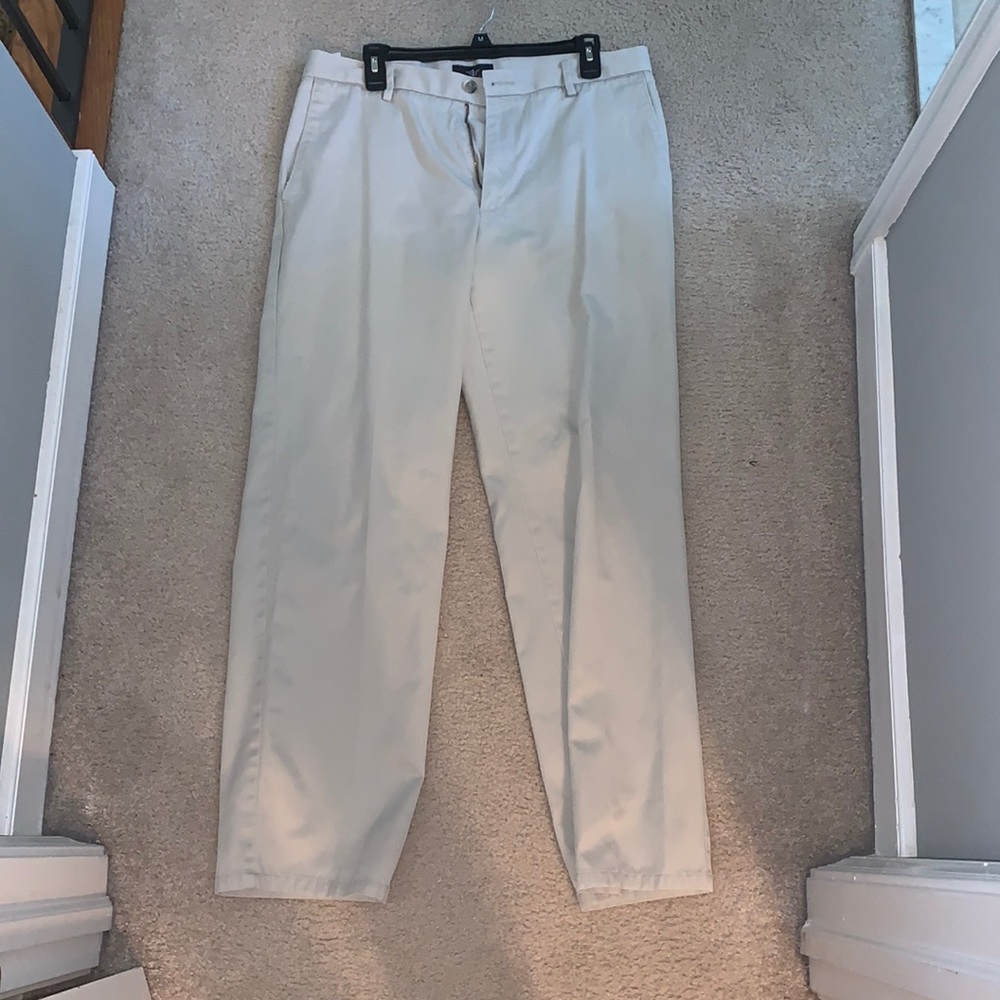 Dockers straight fit khakis